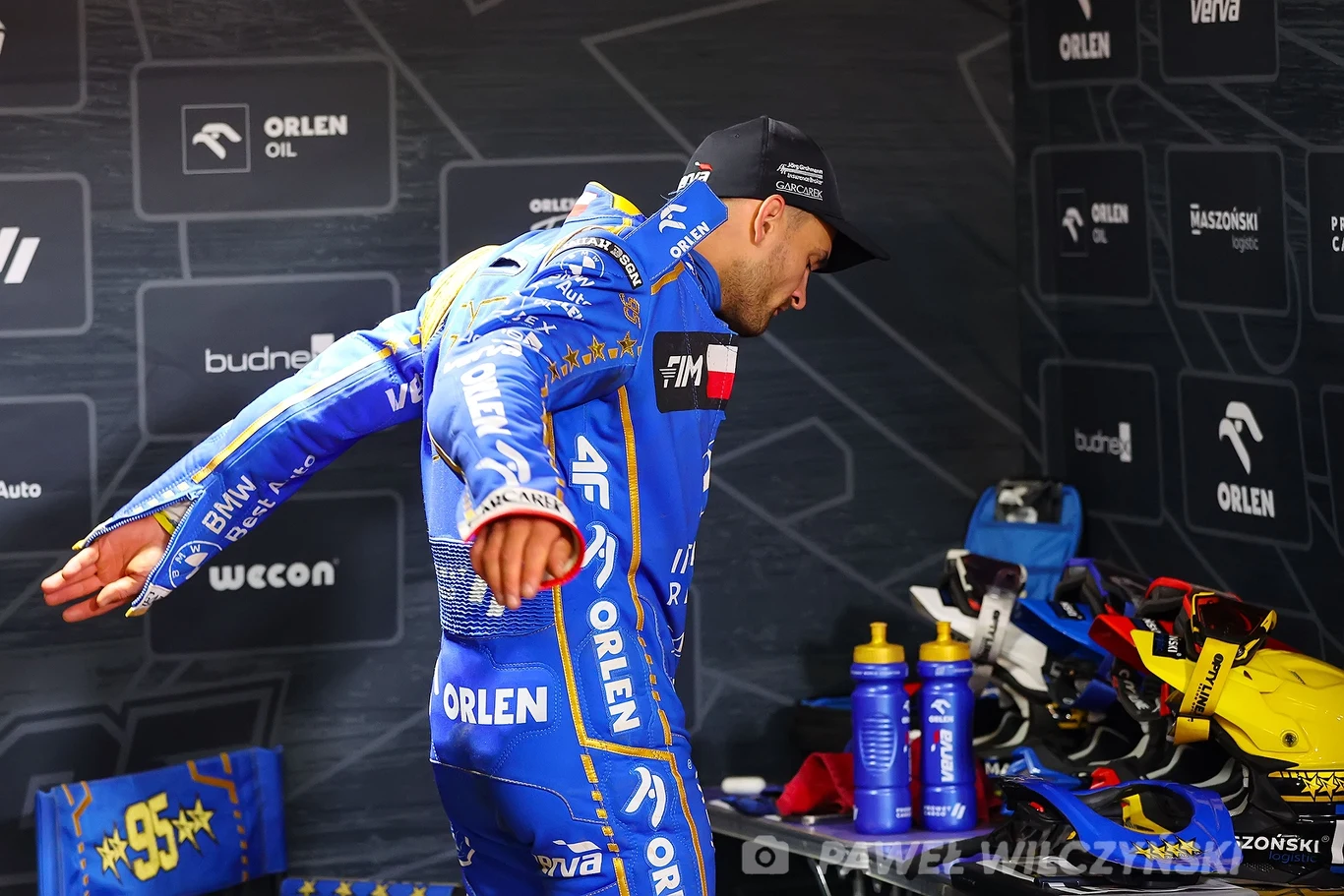 Bartosz Zmarzlik po odpadnięciu po rundzie zasadniczej w Cardiff.