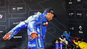 Bartosz Zmarzlik po odpadnięciu po rundzie zasadniczej w Cardiff.