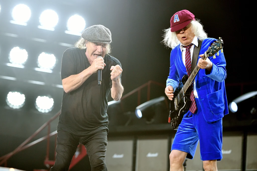 Brian Johnson i Angus Young (AC/DC) w akcji