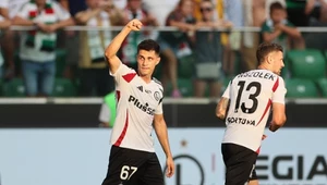 Po golu Bartosza Kapustki legioniści prowadzili w derbach Mazowsza 2:0 