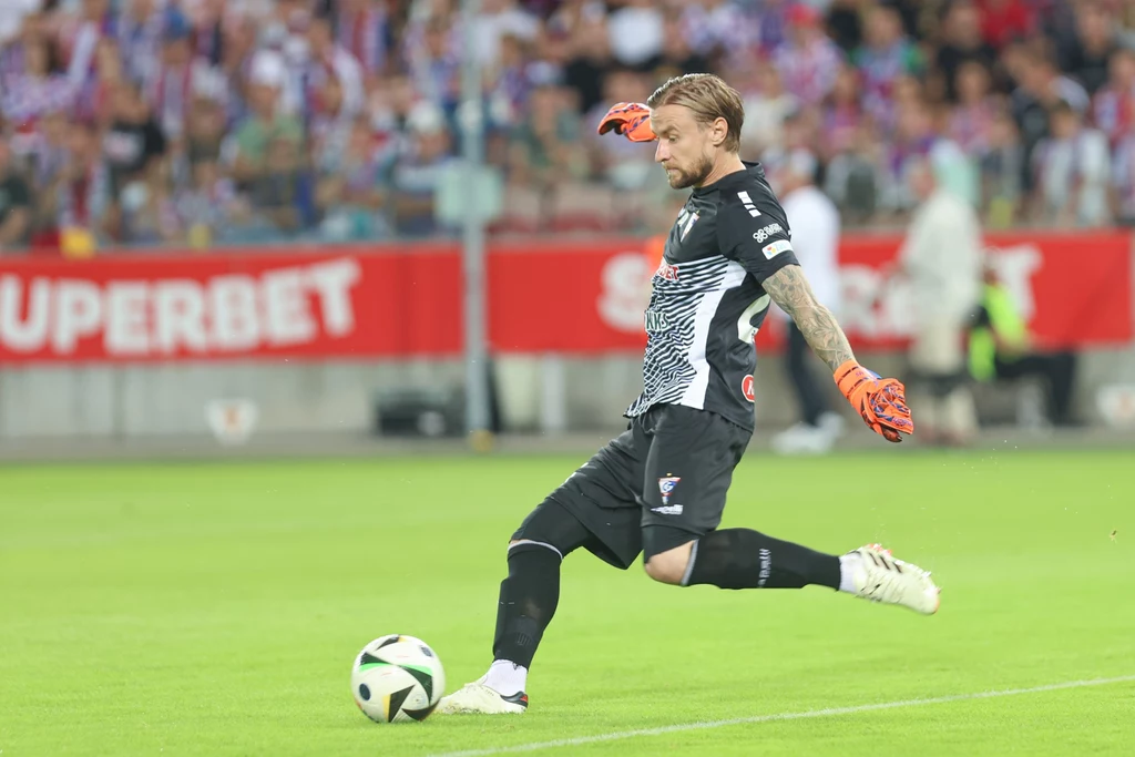 Michał Szromnik niedzielny wieczór może zaliczyć do udanych Michał Szromnik niedzielny wieczór może zaliczyć do udanych