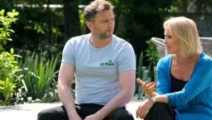 Bartek (Arkadiusz Smoleński) nie pozwoli się odtrącić Dorocie (Iwona Rejzner)