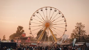 Niebezpieczny wypadek na Highfield Festivalu. Wybuchł pożar, a koncert trwał