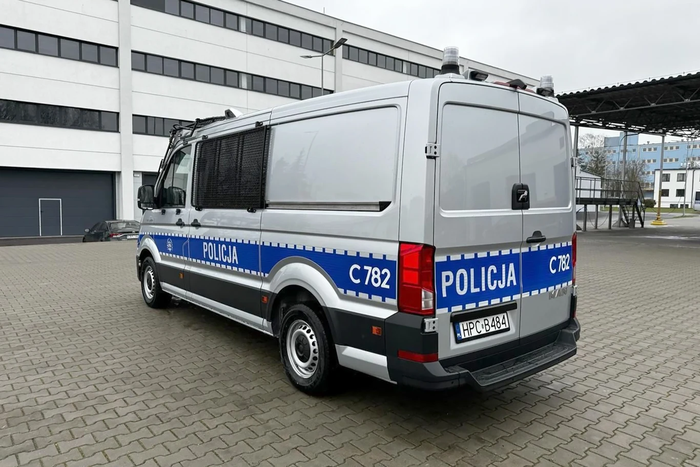 MAN TGE w służbie Policji. MAN TGE w służbie Policji.