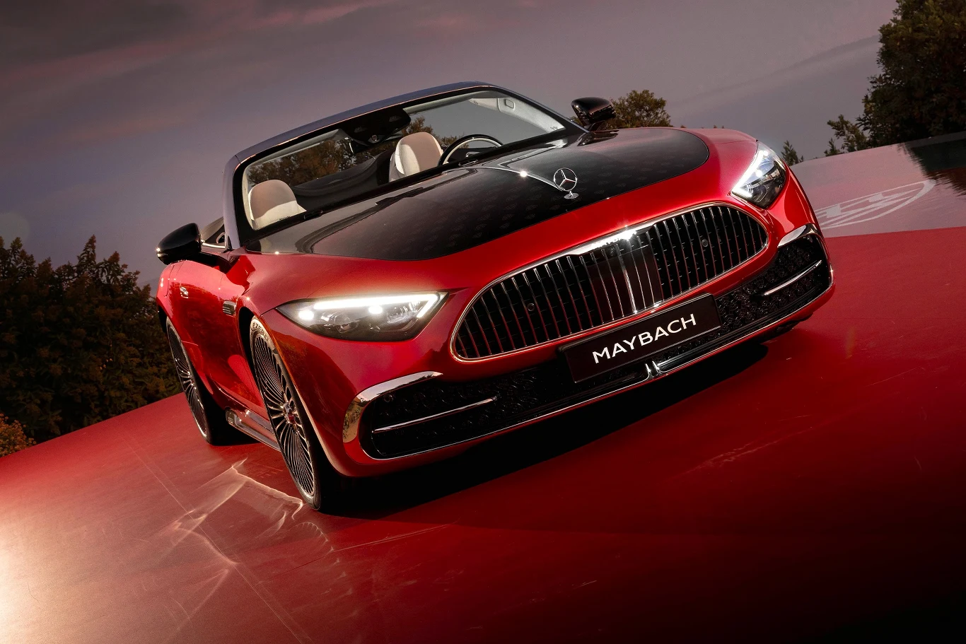 Mercedes-Maybach SL 680 oficjalnie. To najbardziej sportowy Maybach w historii. Mercedes-Maybach SL 680 oficjalnie. To najbardziej sportowy Maybach w historii.