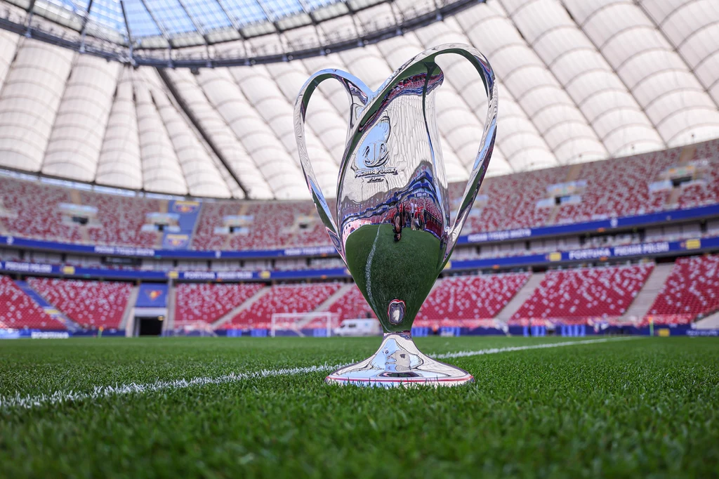 Trofeum dla zdobywcy Pucharu Polski Trofeum dla zdobywcy Pucharu Polski