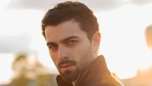 Enes Özdemir jako Yusuf w serialu "Wichrowe wzgórze"