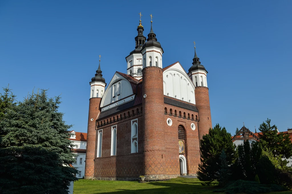 Największa atrakcja Supraśla Monaster Zwiastowania Najświętszej Maryi Panny, który jest ważnym ośrodkiem religijnym i kulturalnym w regionie