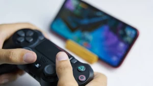Podłączenie kontrolera do smartfona może znacznie usprawnić granie w gry na małym ekranie