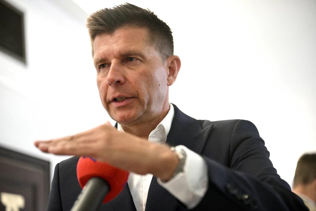 Ryszard Petru proponuje, aby seniorzy za każdy rok pracy po osiągnięciu wieku emerytalnego dostawali premię roczną w wysokości 2000 zł.