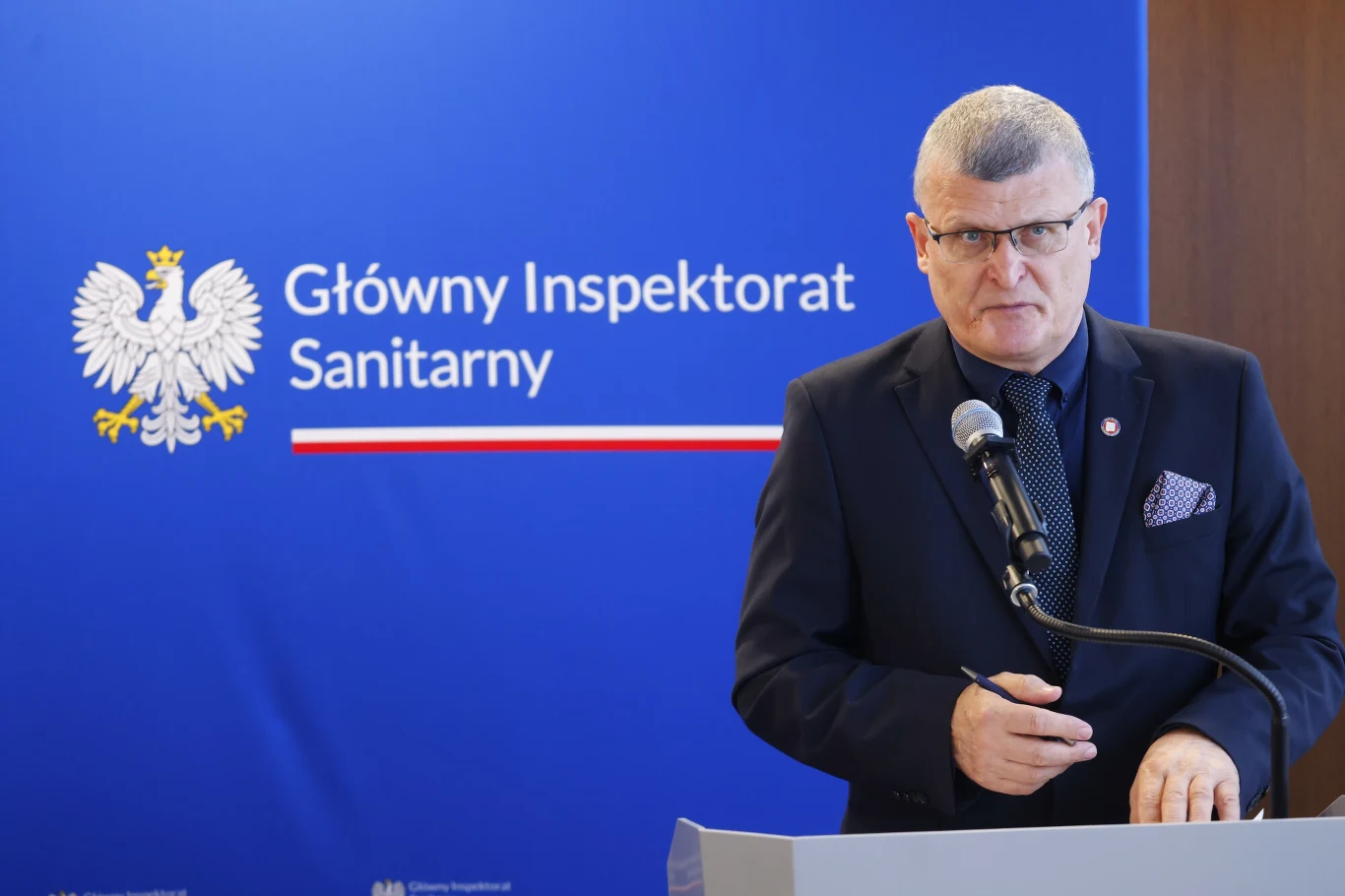 Główny inspektor sanitarny Paweł Grzesiowski Główny inspektor sanitarny Paweł Grzesiowski