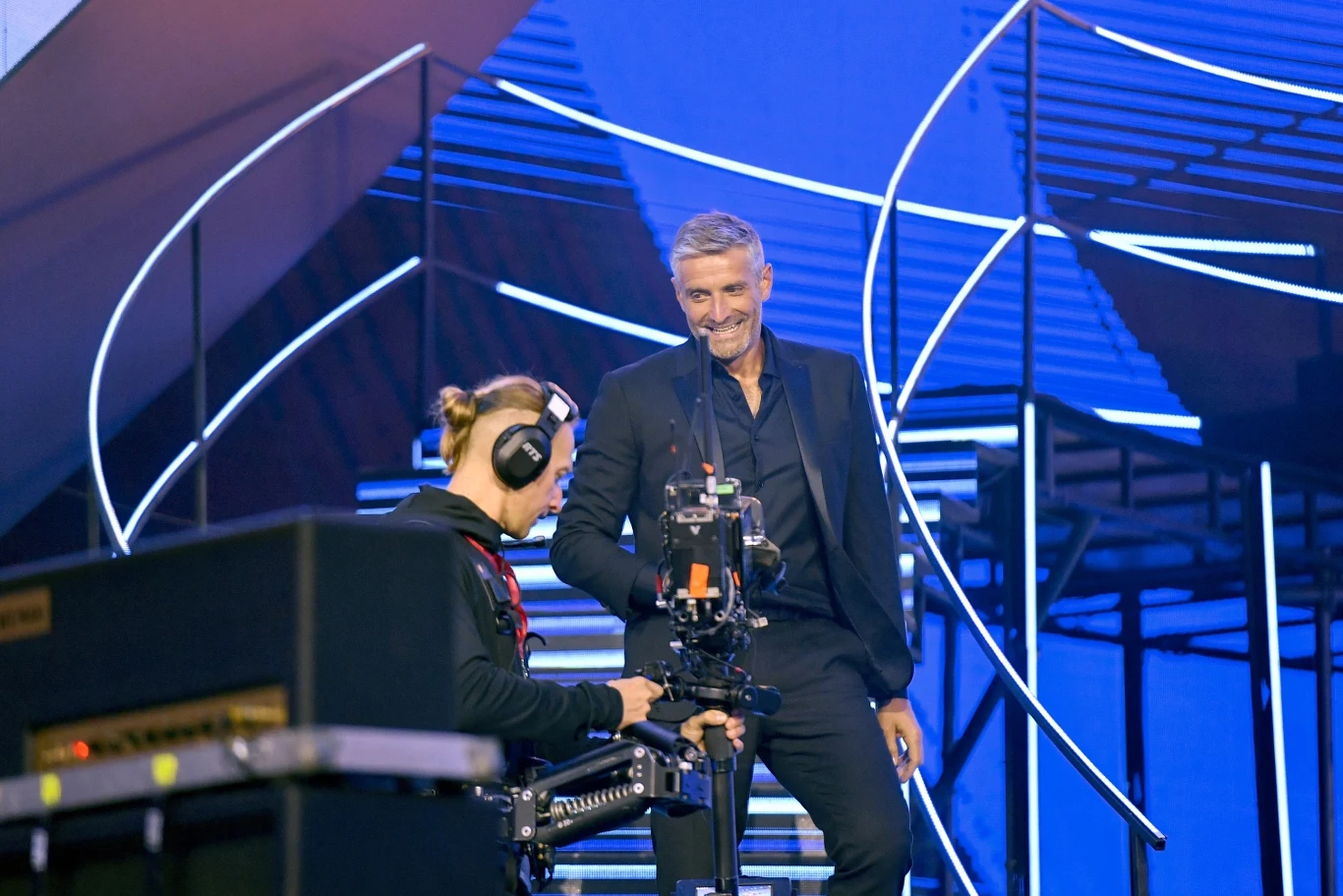 Maciej Dowbor na scenie festiwalu w Sopocie