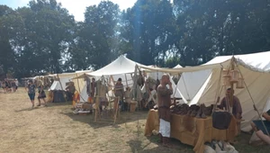 Uczestnikom "turnieju wojów" nie spodobała się wizyta inspektora skarbówki
