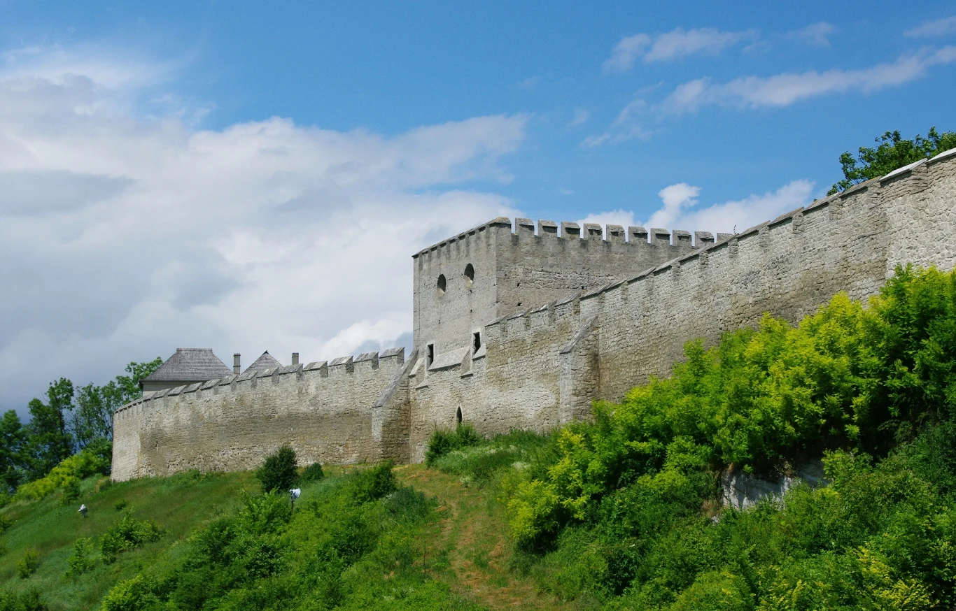 "Polskie Carcassone" to wyjątkowe miasto na mapie województwa świętokrzyskiego. To tylko dwie godziny z Krakowa.