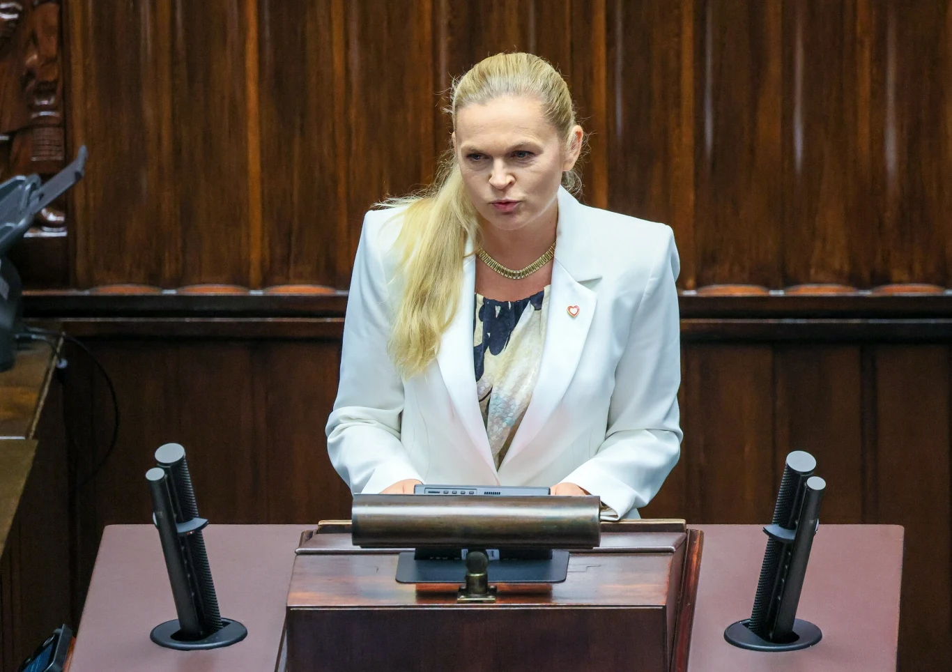 Projekt minister Barbary Nowackiej ma ułatwić wydawanie orzeczeń dla uczniów Minister Barbara Nowacka