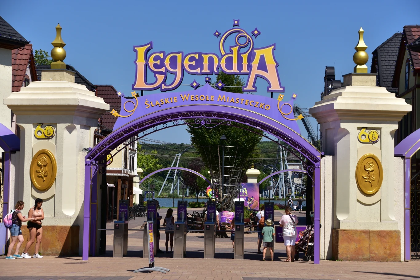 Legendia Śląskie Wesołe Miasteczko to miejsca pełne rozrywki dla całej rodziny. 