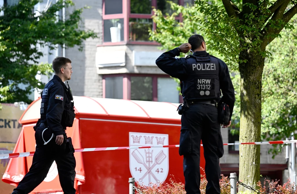 Atak w Solingen. Policja na miejscu zdarzenia w sobotę Atak w Solingen. Policja na miejscu zdarzenia w sobotę
