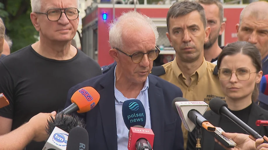 Pożar kamienicy w Poznaniu. Zginęło dwóch strażaków Pożar kamienicy w Poznaniu. Zginęło dwóch strażaków