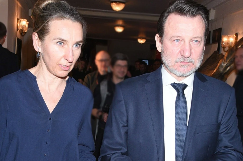 Robert Więckiewicz z żoną