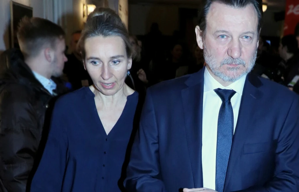 Robert Więckiewicz z żoną