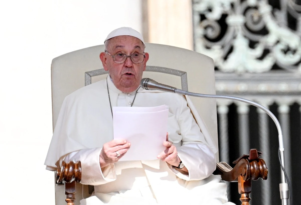 Papież Franciszek zaapelował do Polaków, by nadal okazywali gościnę uchodźcom z Ukrainy Papież Franciszek zaapelował do Polaków, by nadal okazywali gościnę uchodźcom z Ukrainy