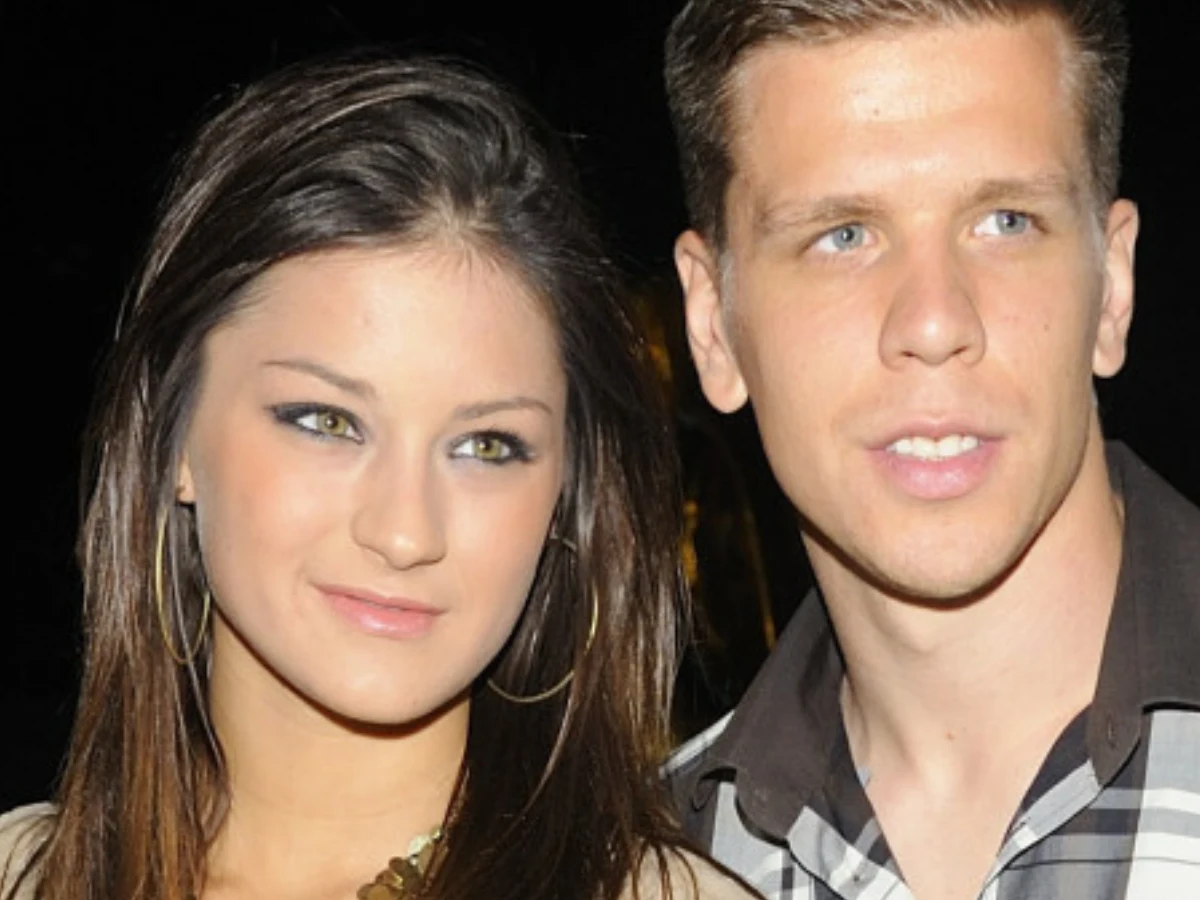 Sandra Dziwiszek i Wojciech Szczęsny: wielka miłość i głośne rozstanie Sandra Dziwiszek i Wojciech Szczęsny: wielka miłość i głośne rozstanie