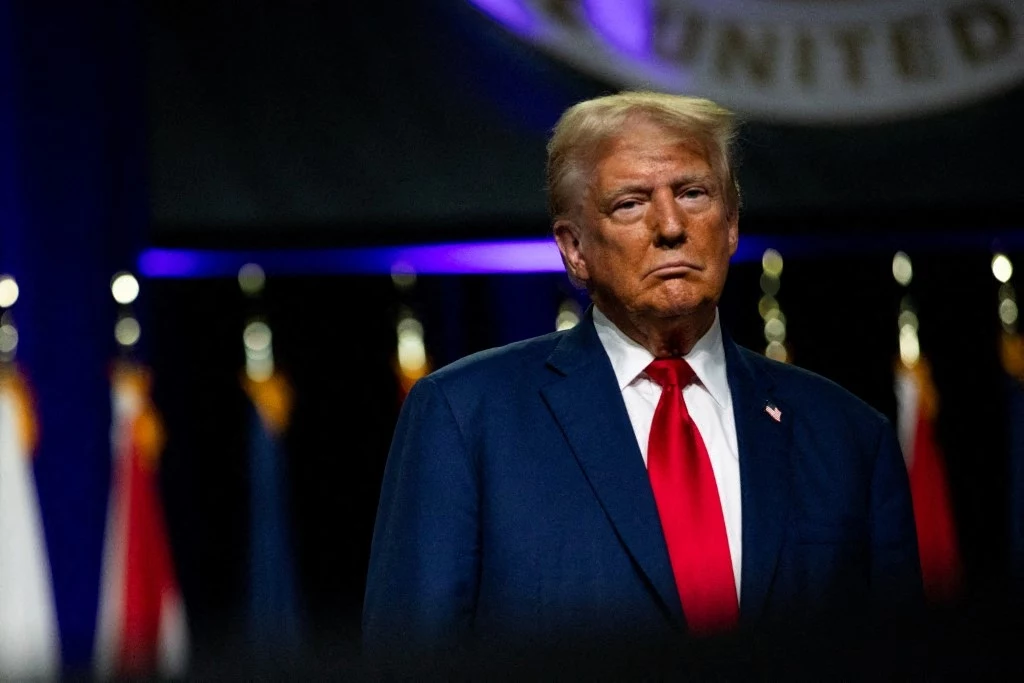 Donald Trump wyraźnie zaniepokojony sytuacją na zachodzie Rosji Donald Trump wyraźnie zaniepokojony sytuacją na zachodzie Rosji