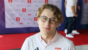 Kamil Otowski to polski parapływak