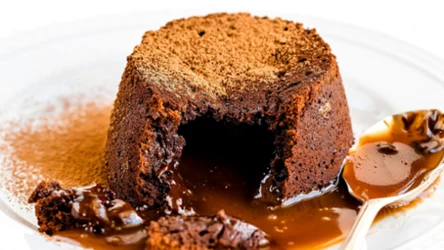 Najlepsze ciasto czekoladowe, które powstało... przez przypadek. Przepis na idealne lava cake