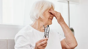 Badanie OCT umożliwia precyzyjne zobrazowanie struktury oka. Kiedy się je wykonuje? Jakie choroby wykrywa i jak przebiega? 