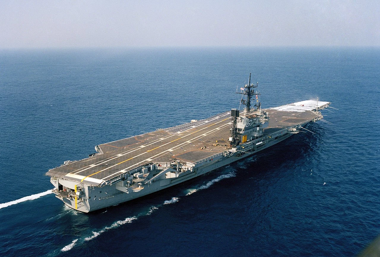 Lotniskowiec USS John F. Kennedy Lotniskowiec USS John F. Kennedy