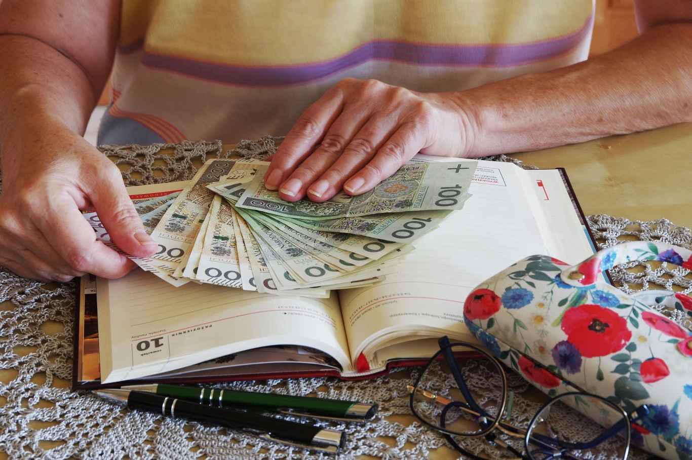 Waloryzacja emerytur 2025. Na jakie kwoty mogą liczyć seniorzy?