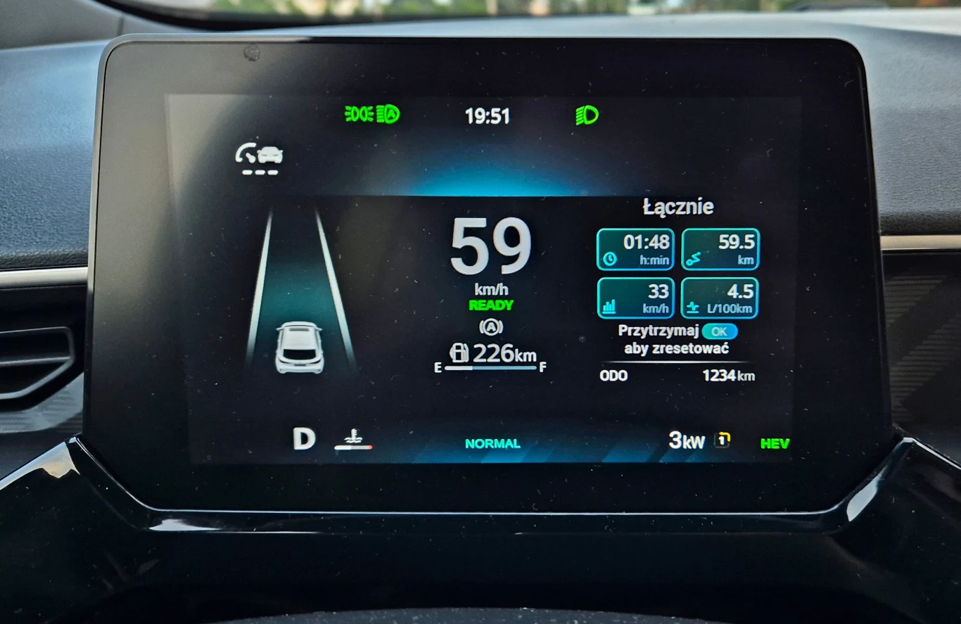 MG 3 także jest oszczędne, ale do Colta sporo mu brakuje