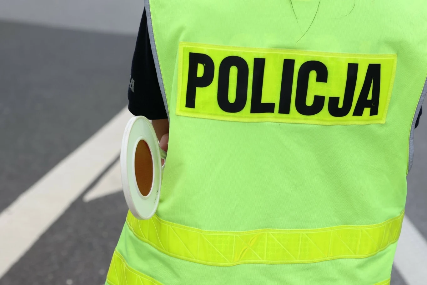 Kierowcy często myślą, że tę sprawę załatwi za nich elektronika. W przypadku spotkania z policją może jednak skończyć się na mandacie. Kierowcy często myślą, że tę sprawę załatwi za nich elektronika. W przypadku spotkania z policją może jednak skończyć się na mandacie.