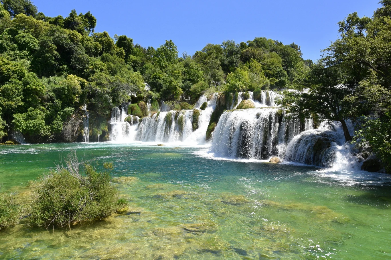 Wodospad Skradinski Buk to najpiękniejszy wodospad w parku i zarazem jego wizytówka.