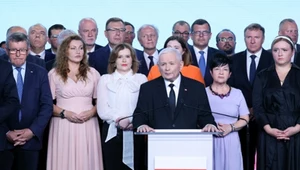 Działacze PiS z prezesem Jarosławem Kaczyńskim