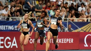 Natalia Kaczmarek, Marileidy Paulino i Sydney McLaughlin-Levrone. Amerykanka ma wystąpić w finale Diamentowej Ligi w Brukseli