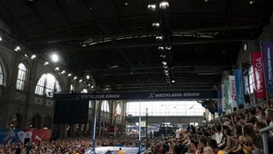 Mistrzyni olimpijska Nina Kennedy wygrała zmagania Diamentowej Ligi w... budynku dworca kolejowego w Zurychu