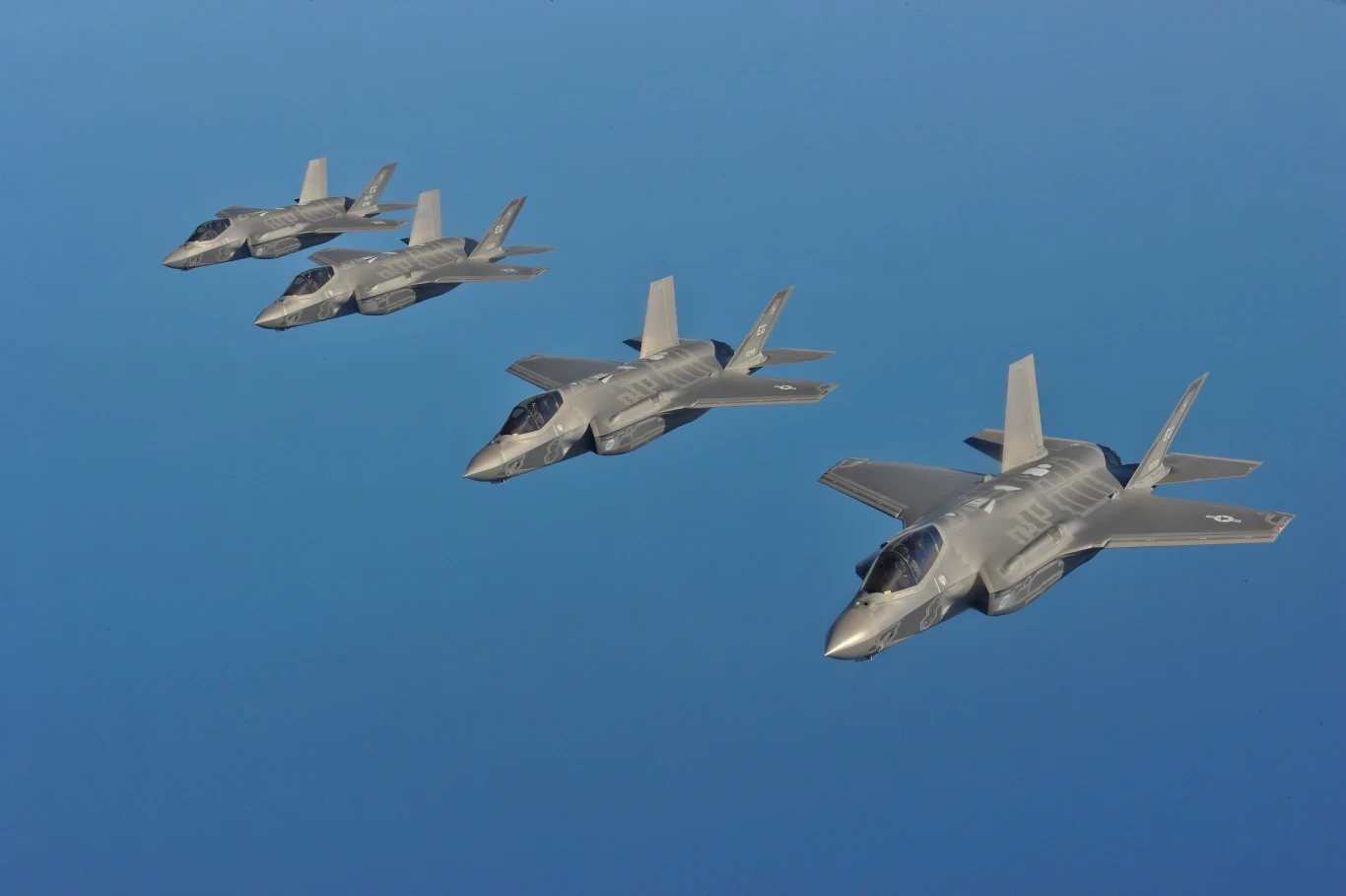 Szkolenie pilotów na F-35 może pochłaniać dużo zasobów Szkolenie pilotów na F-35 może pochłaniać dużo zasobów