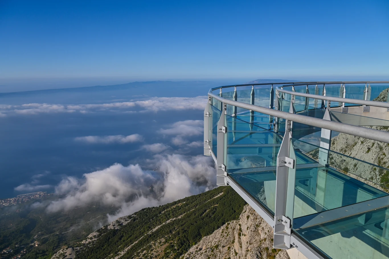 Skywalk Biokovo znajduje się w Chorwacji Skywalk Biokovo znajduje się w Chorwacji