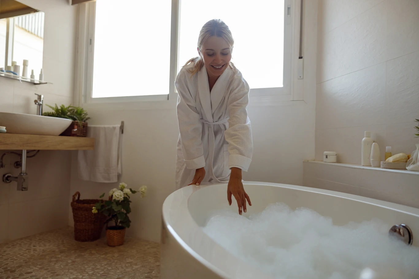 Naturalne SPA w wannie. Jak wykorzystać dostępne produkty z domu? Naturalne SPA w wannie. Jak wykorzystać dostępne produkty z domu?