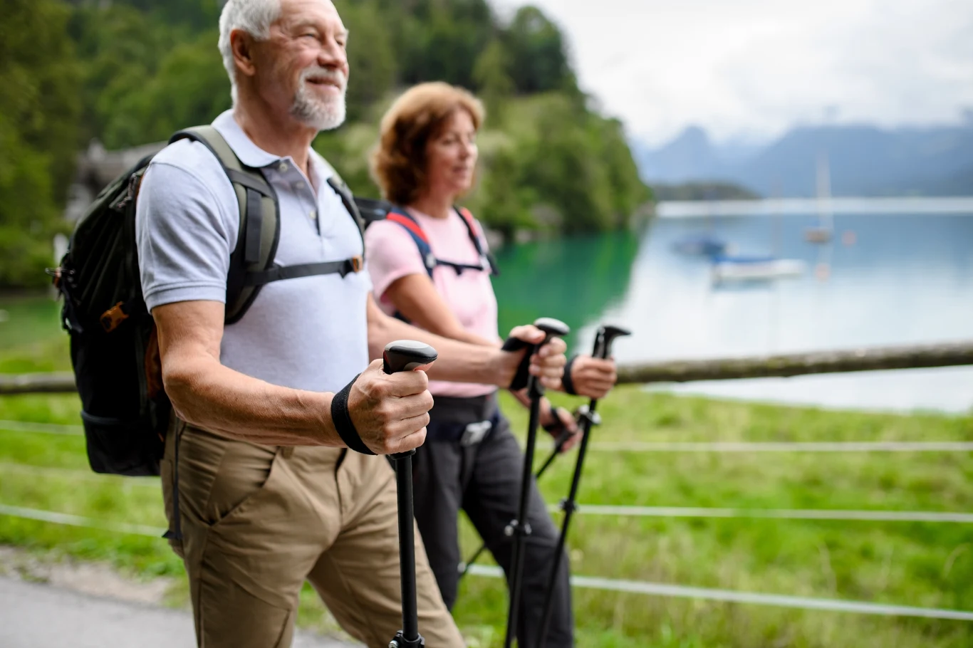 Nordic Walking nie tylko spala kalorie, lecz także skutecznie poprawia także wydolność układu krążeniowo-oddechowego Nordic Walking nie tylko spala kalorie, lecz także skutecznie poprawia także wydolność układu krążeniowo-oddechowego