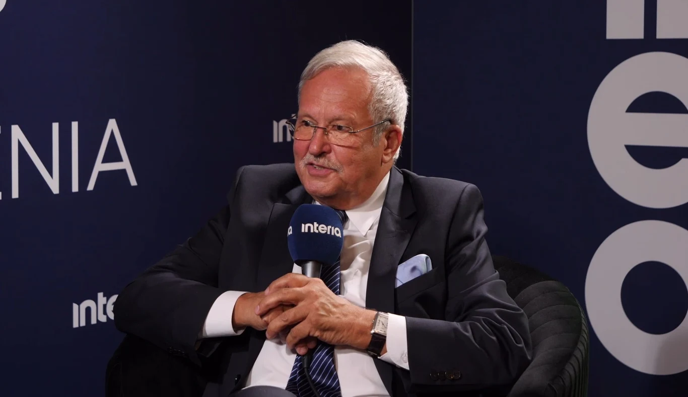 Janusz Steinhoff jest rozczarowany tempem podejmowania decyzji w sprawach ważnych dla gospodarki przez obecny rząd Janusz Steinhoff jest rozczarowany tempem podejmowania decyzji w sprawach ważnych dla gospodarki przez obecny rząd