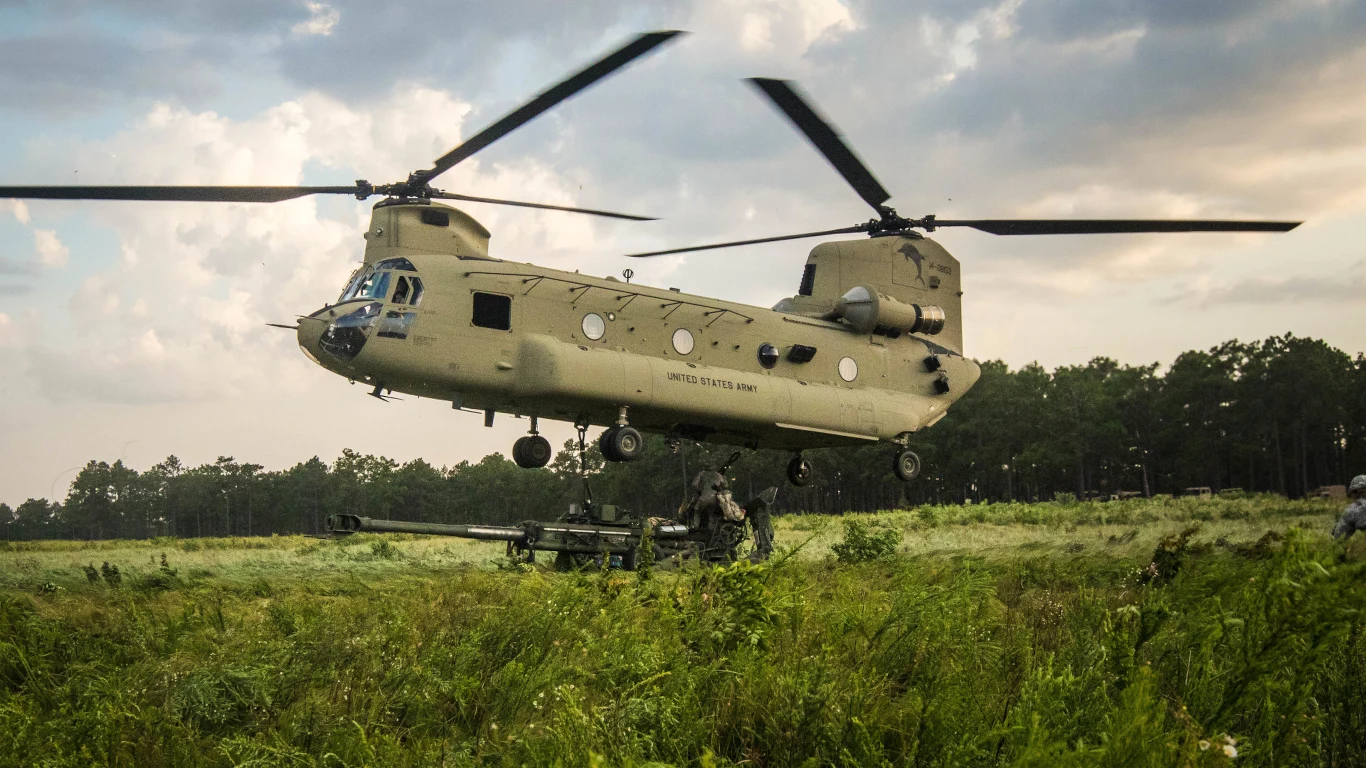 Polska może otrzymać potężne śmigłowce Ch-47 Chinook Polska może otrzymać potężne śmigłowce Ch-47 Chinook