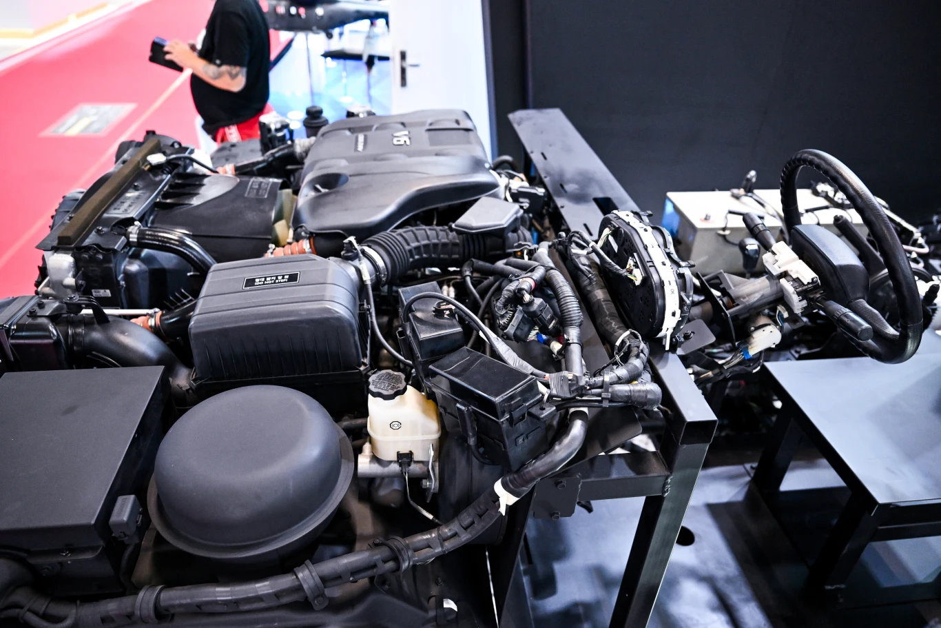 KIA KLTV napędzana jest silnikiem Diesla o mocy 225 KM / fot. Targi Kielce