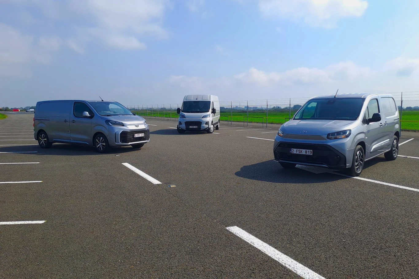 Wszystkie Toyoty z rodziny Proace objęte są gwarancją do trzech lat lub 1 mln km.