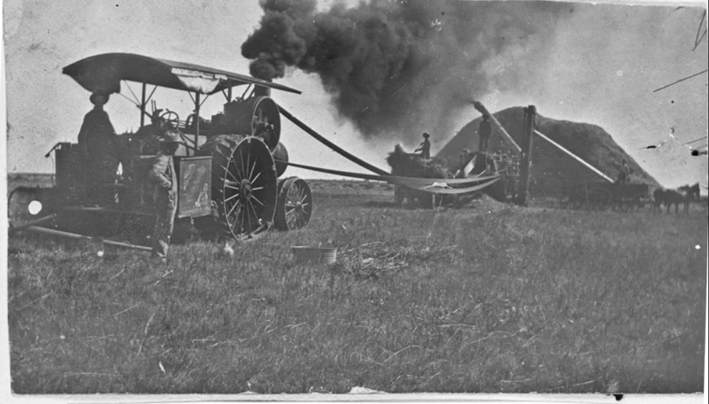 Uprawa pól nieopodal Panny Marii, 1908