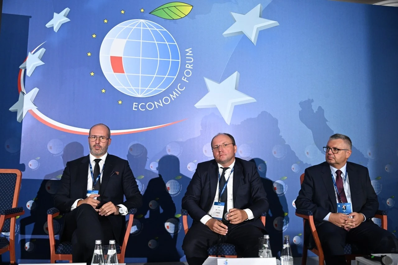 Fot. PAP/R. Pietruszka (4)