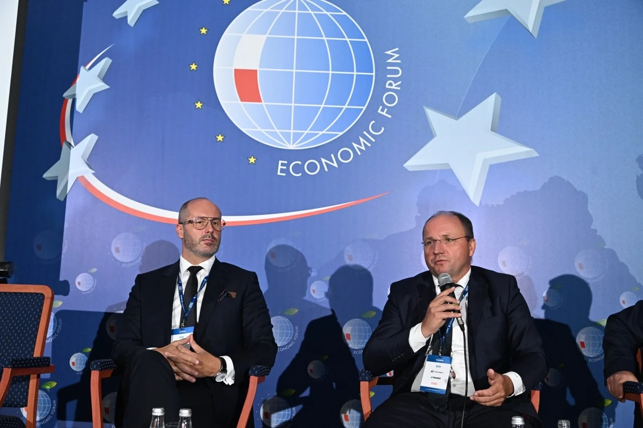 Fot. PAP/R. Pietruszka (5)