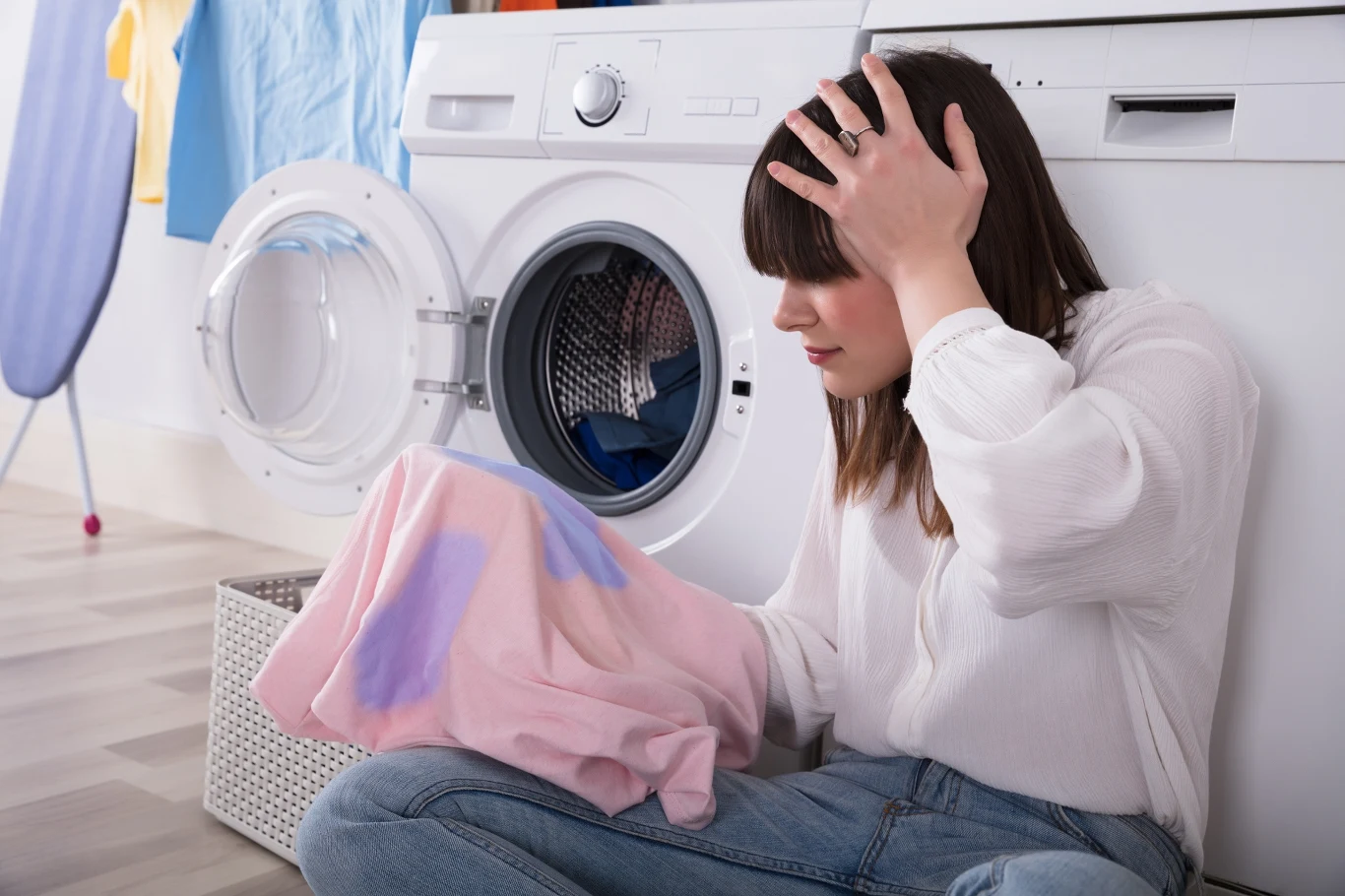 Pralka może nie dopierać ubrań przez nasze błędy. Pralka może nie dopierać ubrań przez nasze błędy.